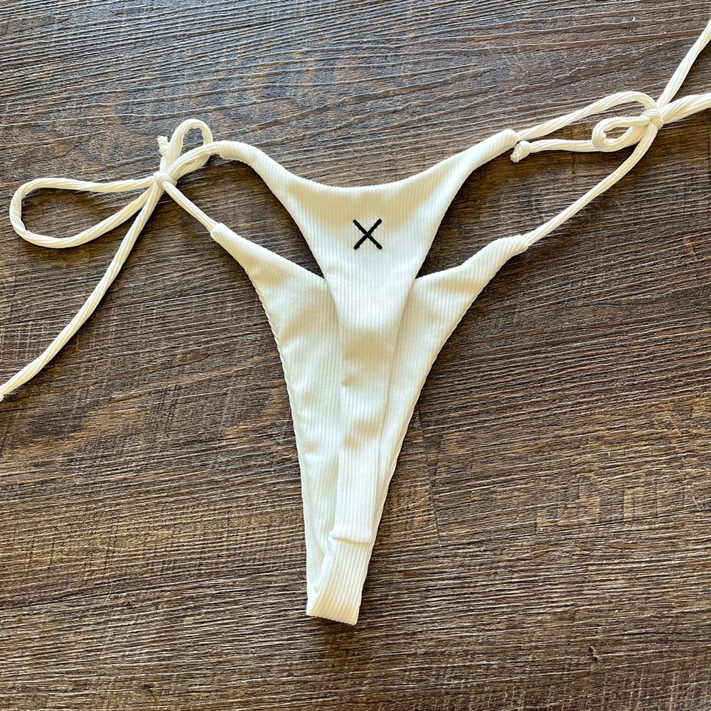 Boutine LA bikini bottom